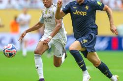  姆巴佩刷新里程碑，那不勒斯决赛力克北京首钢，晋级概率达90％